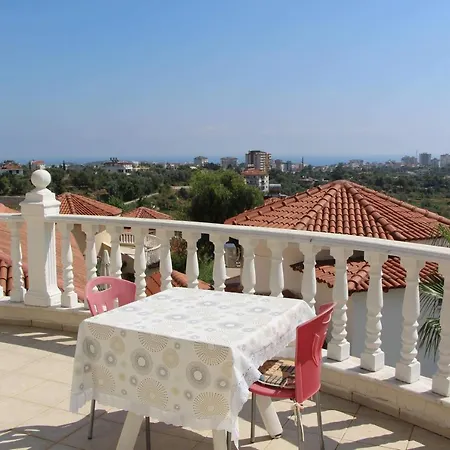 فيلة Stunning 4-bed In Avsallar ألانيا